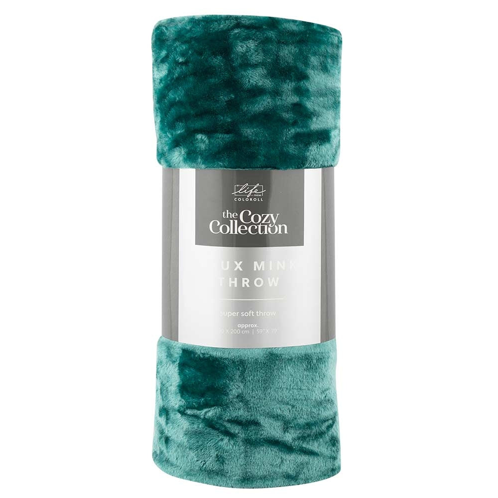 Forest Green Faux Mink Throw 150 X 200Cm | Poundstretcher 340296