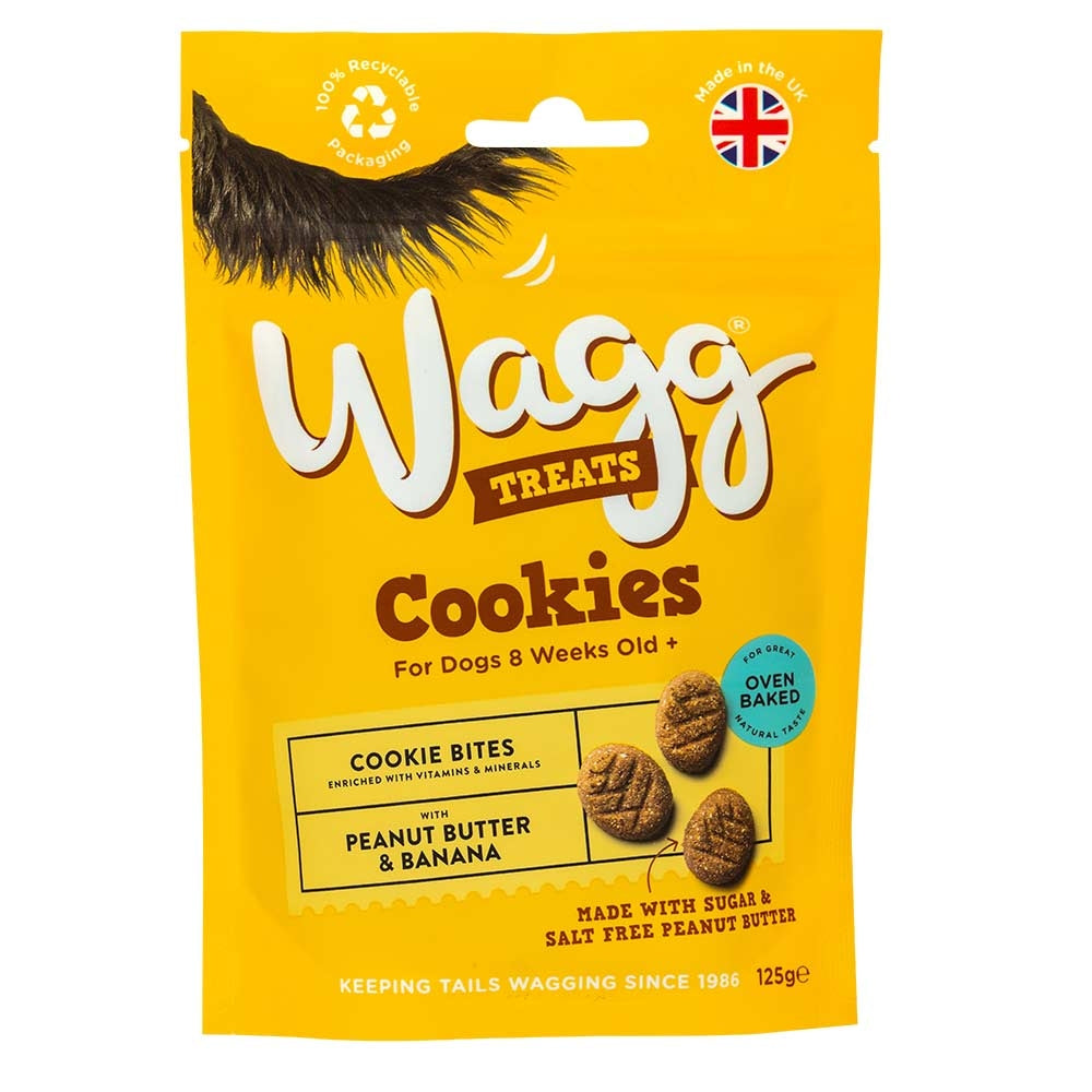 Wagg Dog Cookies Peanut & Banana Treats 125G | Poundstretcher  536181